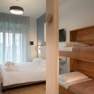 2* Hotel La Caravella